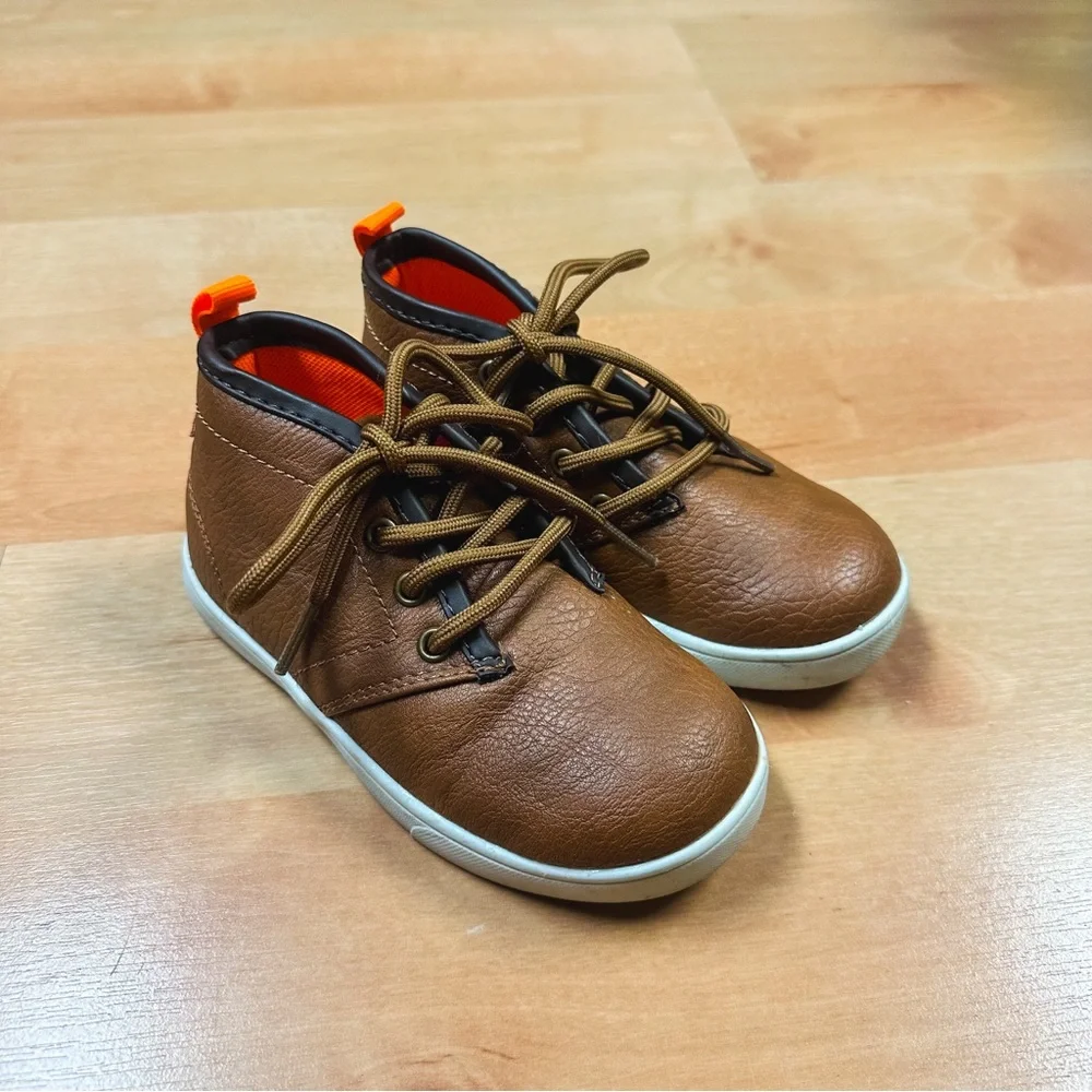 Soviet Kids Brown Whitehall Mid Height Lace Up Chukka Boot Sneakers Size 9